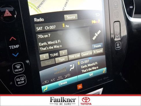 Certified 2018 Toyota Prius Four image 16