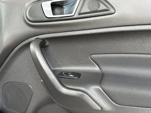 Used 2016 Ford Fiesta SE FWD image 18