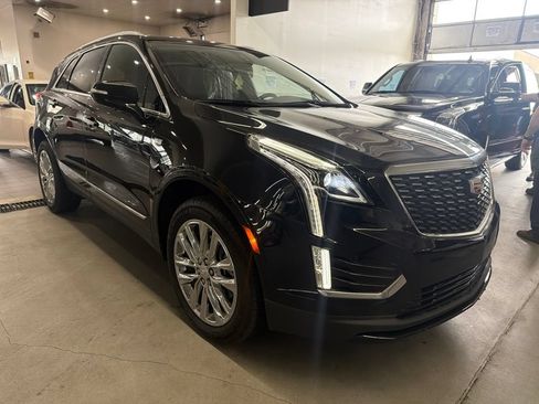 Used 2023 Cadillac XT5 Luxury AWD/4WD image 3
