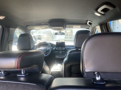 Used 2024 Ford Escape ST-Line image 31