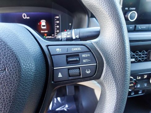 Used 2023 Honda Accord EX image 15