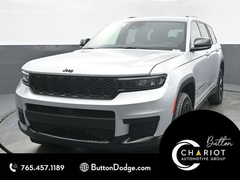Used 2024 Jeep Grand Cherokee L Laredo image 1