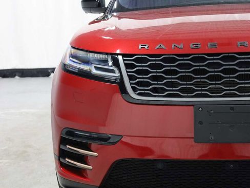 Used 2018 Land Rover Range Rover Velar R-Dynamic SE image 15