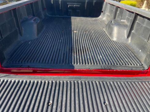 Used 2000 Ford F250 XLT image 36