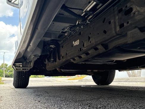 Used 2016 Chevrolet Express 2500 RWD image 12