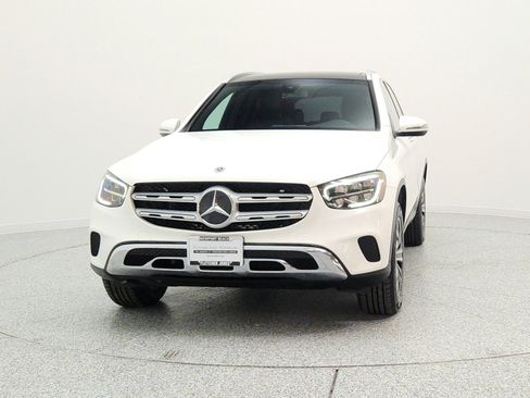 Used 2020 Mercedes-Benz GLC 350e 4MATIC image 2