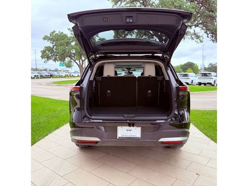 Certified 2026 INFINITI QX60 Luxe FWD image 34