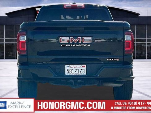 Used 2024 GMC Canyon AT4 AWD/4WD image 5