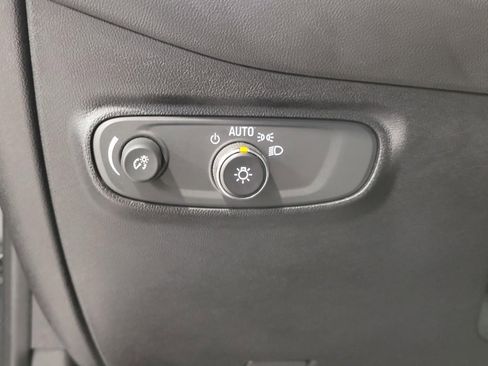 Certified 2019 Chevrolet Equinox LT AWD/4WD image 10