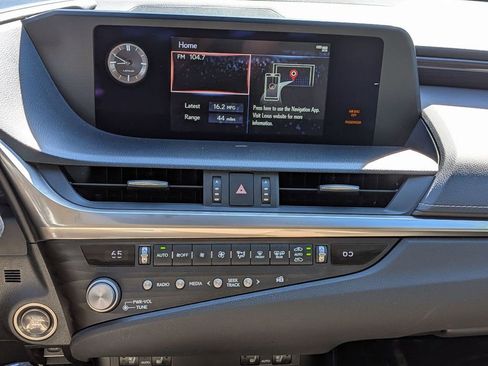 Used 2021 Lexus ES 350 350 w/ Premium Package image 24