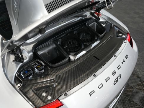 Used 2018 Porsche 911 GT3 image 52