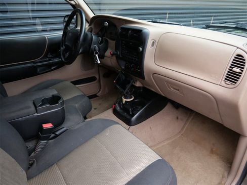 Used 2003 Ford Ranger XLT image 26