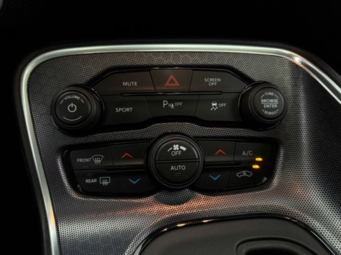 Used 2018 Dodge Challenger SXT Plus image 28