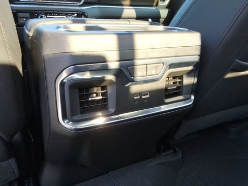 Used 2026 Chevrolet Silverado 2500 High Country w/ High Country Premium Package AWD/4WD image 21
