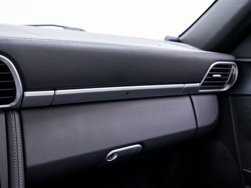 Used 2009 Porsche 911 Carrera S RWD image 28
