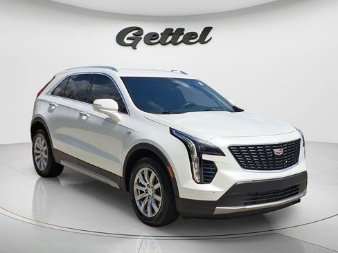 Used 2023 Cadillac XT4 Premium Luxury AWD/4WD image 3