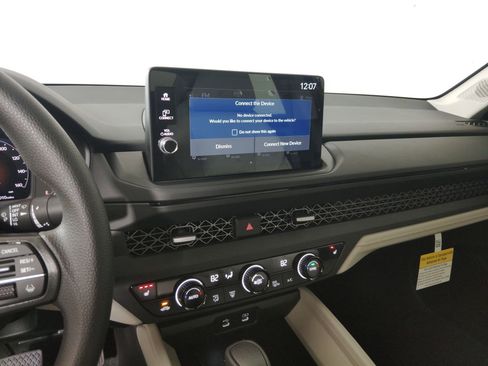 New 2026 Honda Accord SE image 21