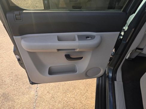 Used 2008 Chevrolet Silverado 2500 LT w/ 1LT Convenience Package image 16