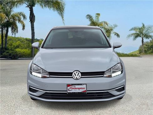 Used 2021 Volkswagen Golf 4-Door FWD image 3