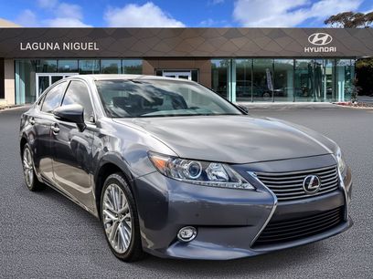 Used 2014 Lexus ES 350 w/ Luxury Package