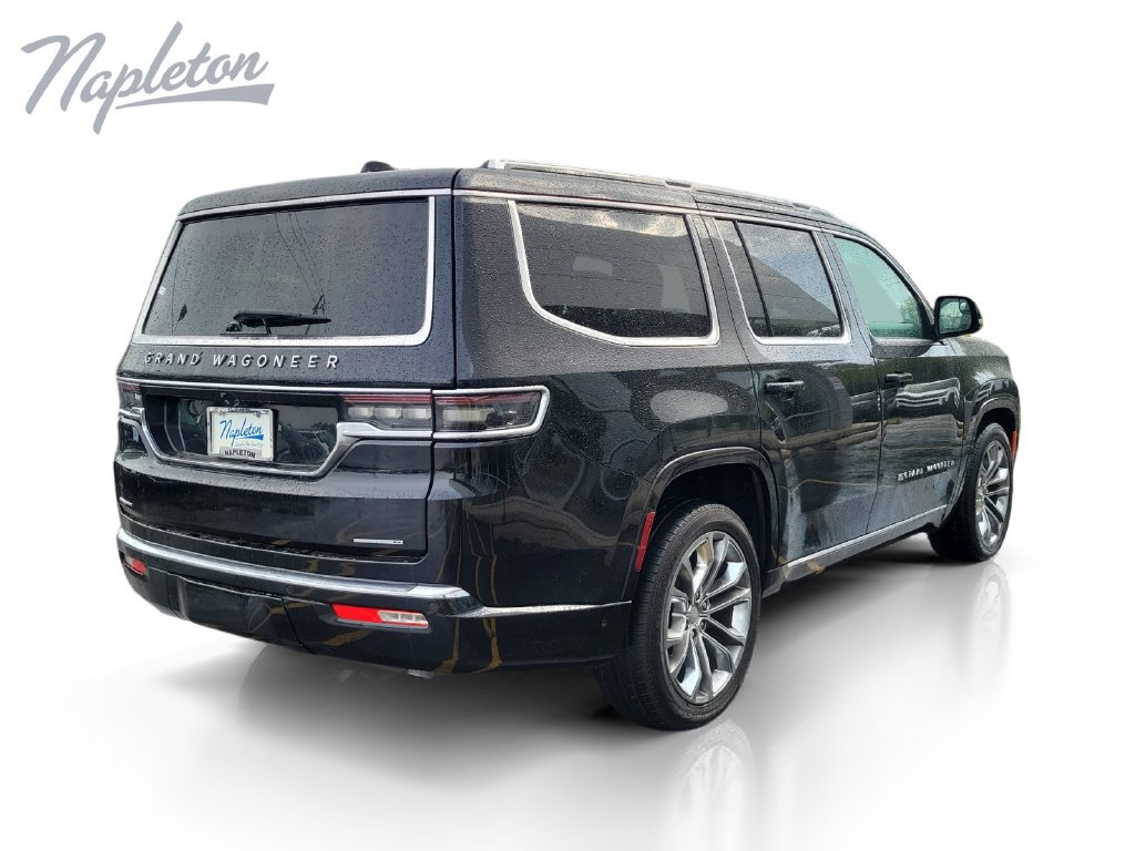 Used 2023 Jeep Grand Wagoneer Series II AWD/4WD image 6