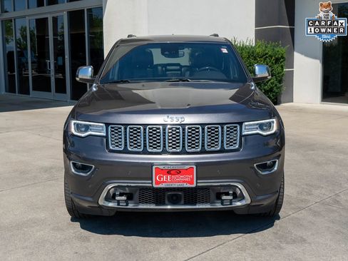 Used 2020 Jeep Grand Cherokee Overland AWD/4WD image 2