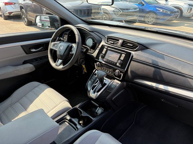 Used 2017 Honda CR-V LX image 5