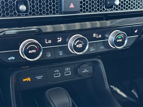 Certified 2023 Honda Civic Touring image 23