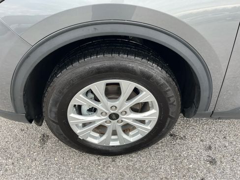 Used 2025 Ford Escape Active AWD/4WD image 34