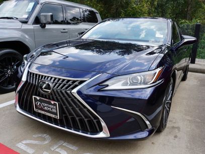 Certified 2023 Lexus ES 350 w/ Premium Package