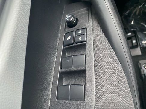 Used 2026 Toyota Corolla SE FWD image 19