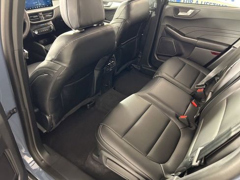 New 2026 Ford Escape Platinum image 30