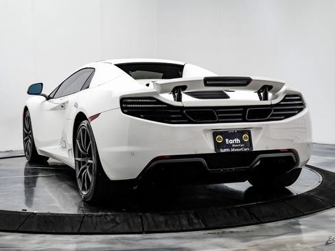 Used 2013 McLaren MP4-12C Spider image 12