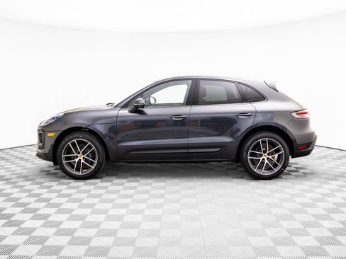 Certified 2026 Porsche Macan AWD/4WD image 2