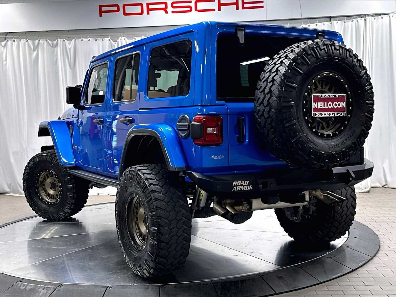 Used 2023 Jeep Wrangler Unlimited Rubicon 392 w/ Trailer Tow Package AWD/4WD image 3