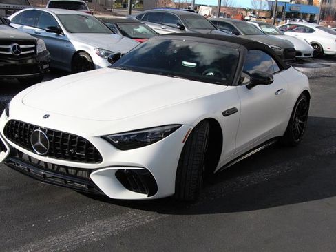 Used 2022 Mercedes-Benz SL 63 AMG 4MATIC image 6