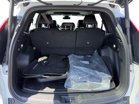 Used 2025 Honda CR-V Sport-L image 17