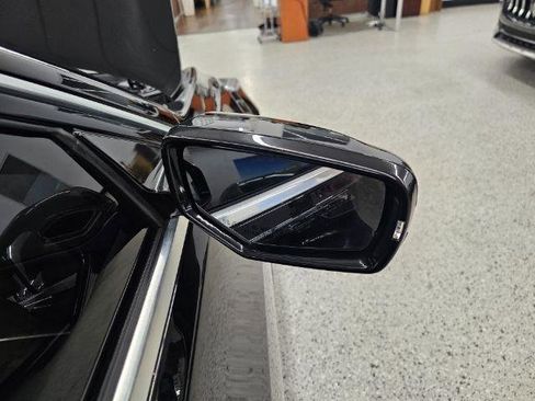 Used 2017 Cadillac CTS Luxury image 38