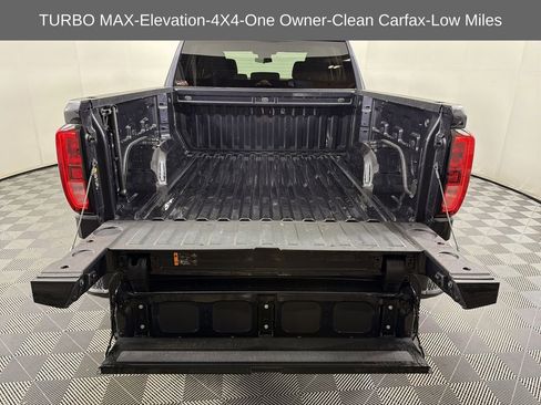 Used 2025 GMC Sierra 1500 Elevation image 16