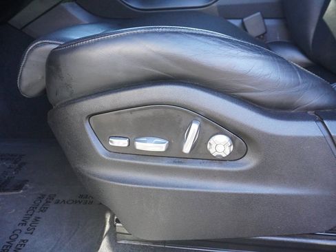 Used 2019 Porsche Cayenne E-Hybrid image 36