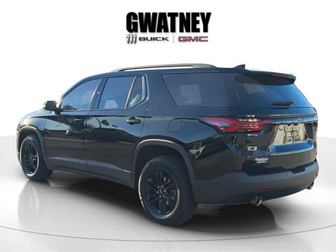 Used 2023 Chevrolet Traverse LT image 5