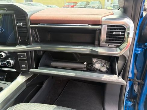 Used 2021 Ford F150 Lariat w/ Equipment Group 502A High AWD/4WD image 46