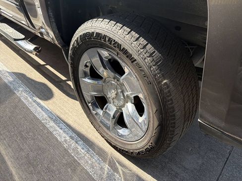 Used 2015 Chevrolet Silverado 1500 LTZ w/ LTZ Plus Package RWD image 3