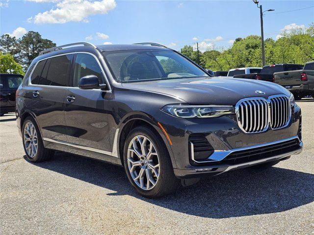 Used 2022 BMW X7 xDrive40i w/ Luxury Seating Package AWD/4WD image 16