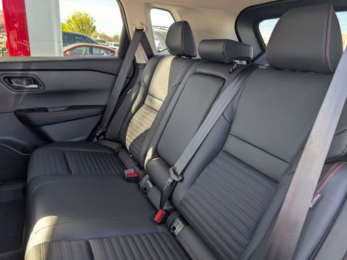 New 2026 Nissan Rogue SV AWD/4WD image 9