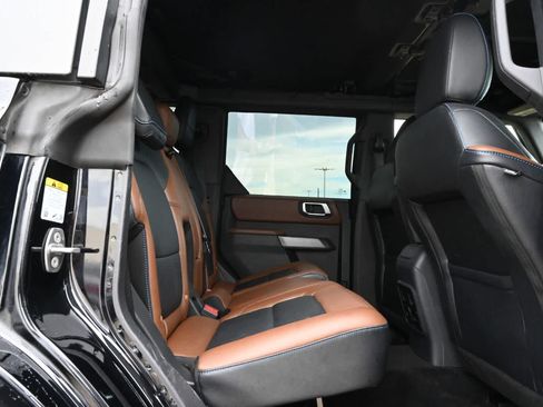Used 2021 Ford Bronco Outer Banks AWD/4WD image 21