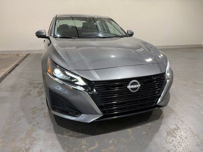 New 2025 Nissan Altima 2.5 SL