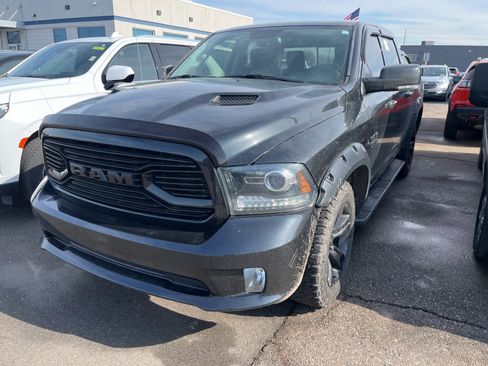 Used 2018 RAM 1500 Sport w/ Sport Premium Group image 4