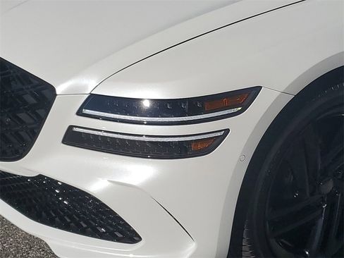 Used 2026 Genesis G80 3.5T Prestige image 9