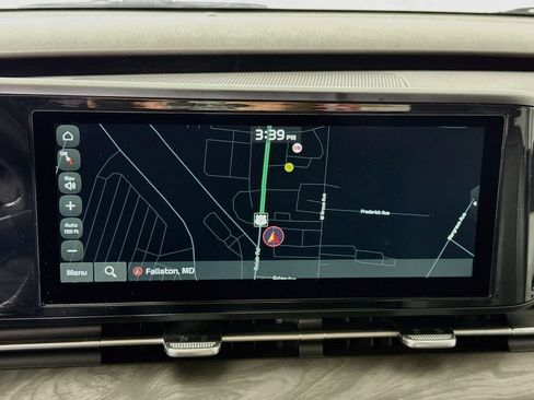 Certified 2024 Kia Carnival EX FWD image 6